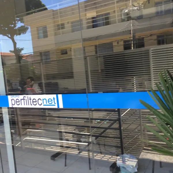 Adesivos para vitrines em Belo Horizonte da Profix Comunicação Visual