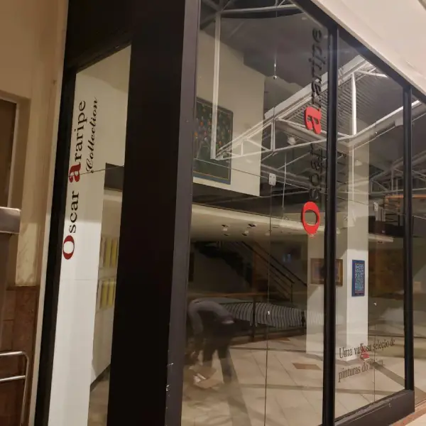 Adesivos para vitrines em Belo Horizonte da Profix Comunicação Visual