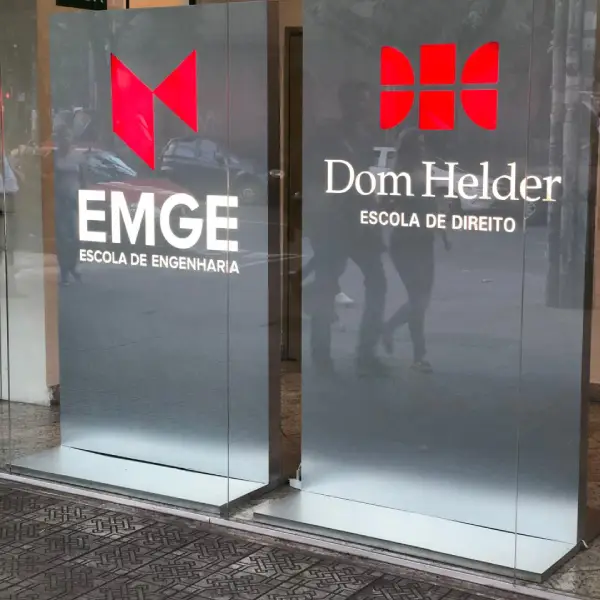 Totem para empresas em Belo Horizonte da Profix Comunicação Visual