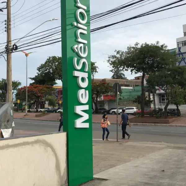 Totem para empresas em Belo Horizonte da Profix Comunicação Visual